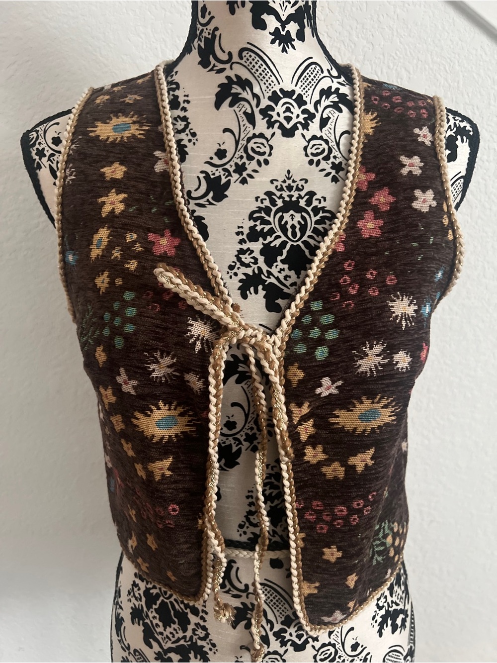 SHEIN MOD Brown Multicolor Boho Tie Front Vest Top Size 4